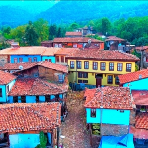 1 MAYIS 2026 CUMALIKIZIK - ULUBAT GÖLÜ-GÖLYAZI KÖYÜ-TRİLYE-MUDANYA TURU