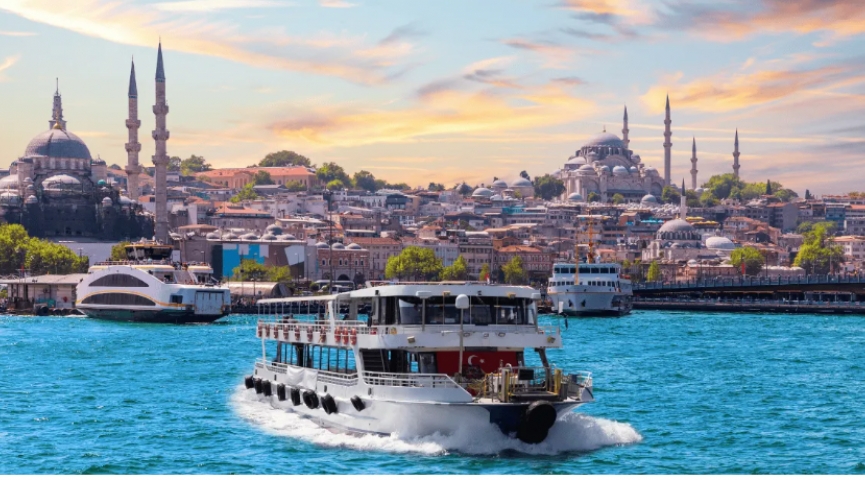 25 OCAK 2026 İSTANBUL BOĞAZ TURU   VE  GALATA &  TAKSİM  & EMİNÖNÜ TURU