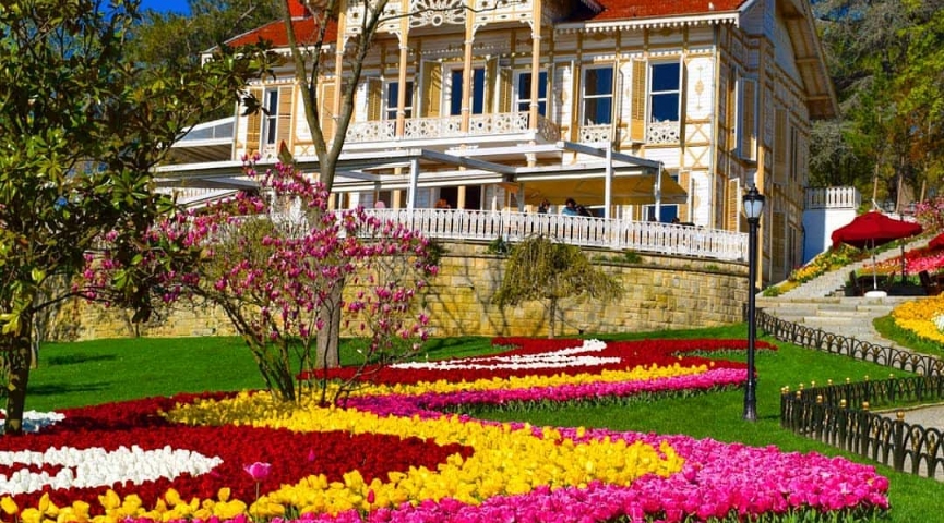 25 NİSAN 2026 LALE FESTİVALİ -  EMİRGAN KORUSU -  ORTAKÖY- EMİNÖNÜ- EYÜP SULTAN PİERRE LOTİ TURU