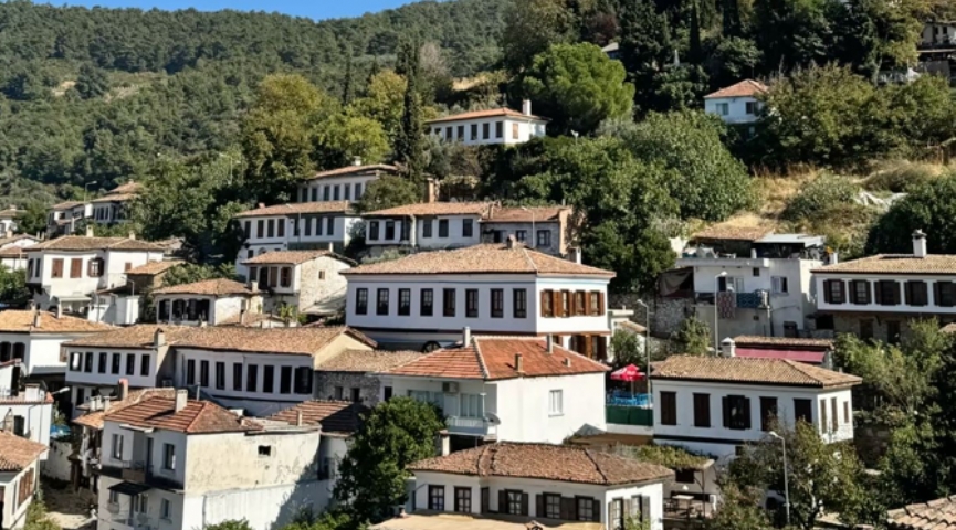 16-18 EKİM 2026 EGE´NİN GÜZELLİKLERİ İZMİR TURU