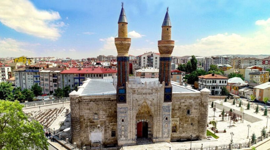 4-12 TEMMUZ 2026 DOĞU ANADOLU TURU -  BAŞTAN BAŞA BİR RÜYA