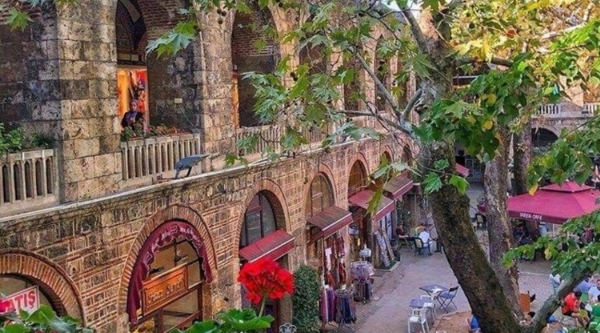 25 EKİM 2026 BURSA CUMALIKIZIK  TOPHANE ULUCAMİ TURU ( KAHVALTI DAHİL  )