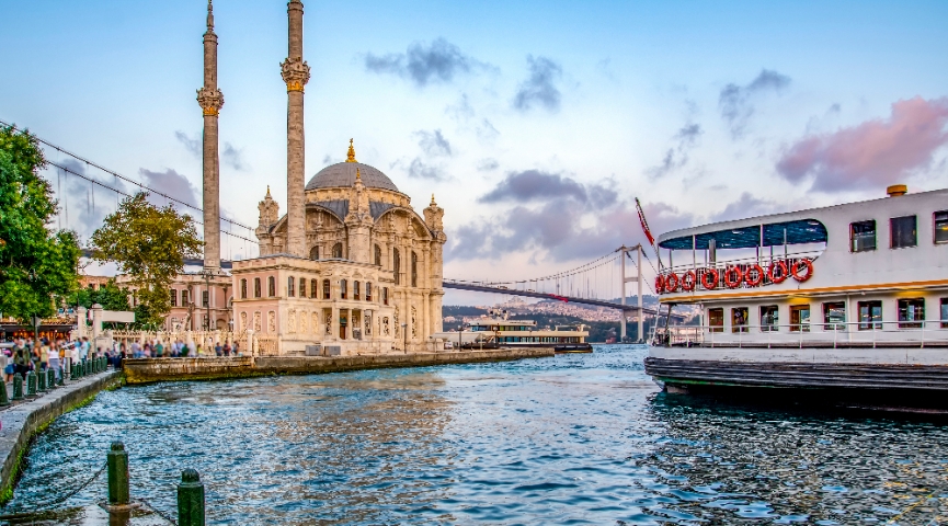 4 NİSAN 2026 LALE FESTİVALİ - EMİRGAN KORUSU -  ORTAKÖY-  EMİNÖNÜ -EYÜP SULTAN PİERRE LOTİ TURU