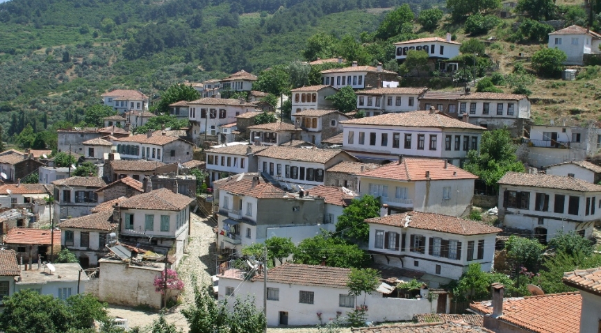 12-13  TEMMUZ 2025  EGE´NİN GÜZELLİKLERİ- ŞİRİNCE- SEFERİHİSAR- SIĞACIK-TARİHİ ASANSÖR- SAAT KULESİ-ALAÇATI-ÇEŞME HALK PLAJI ( YÜZME MOLASI)
