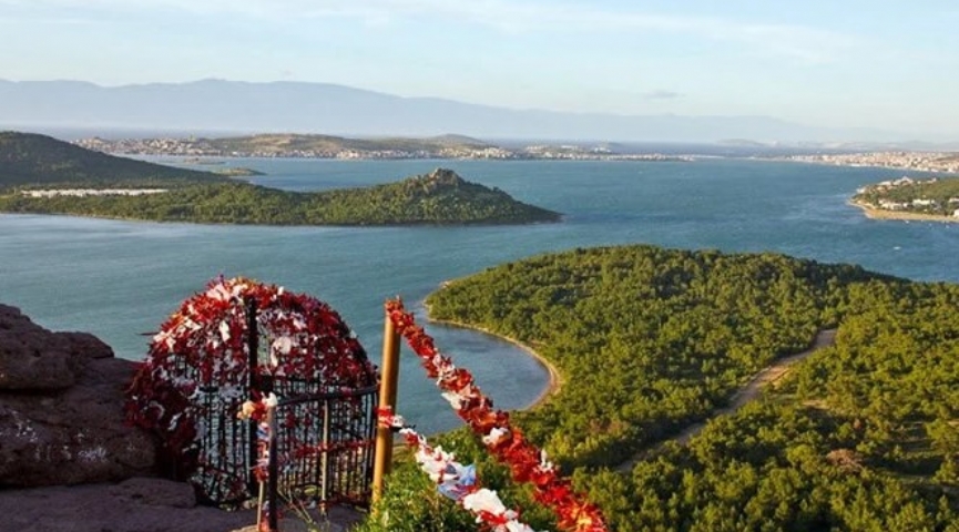 8 HAZİRAN 2025 GÜNÜBİRLİK AYVALIK- ŞEYTAN SOFRASI  -  CUNDA ADASI TURU