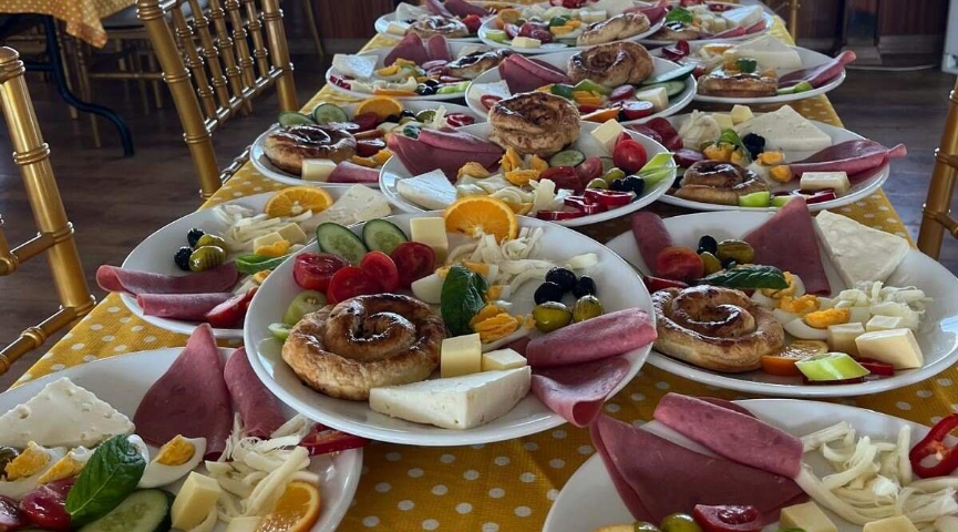 15 ŞUBAT 2026 "SEVGİLİLER GÜNÜ ÖZEL" İSTANBUL BOĞAZ TURU & ÜSKÜDAR KUZGUNCUK & BEYLERBEYİ SARAYI TURU