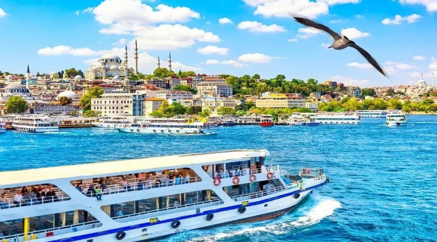 15 ŞUBAT 2026 "SEVGİLİLER GÜNÜ ÖZEL" İSTANBUL BOĞAZ TURU & ÜSKÜDAR KUZGUNCUK & BEYLERBEYİ SARAYI TURU