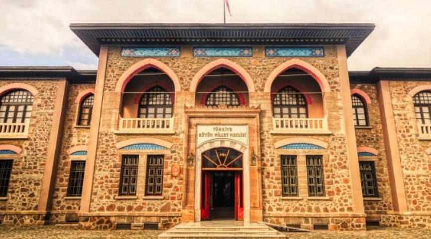 12 EKİM 2025  GÜNÜBİRLİK ANKARA TURU ANITKABİR ZİYARETİ