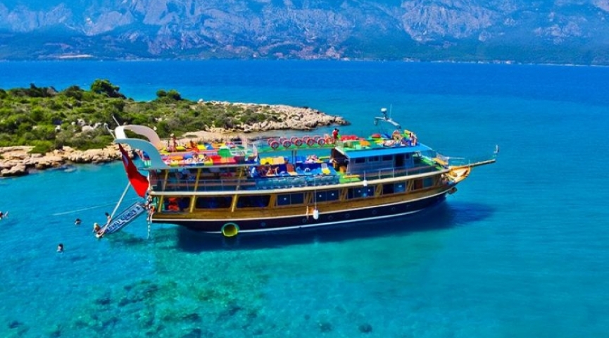 13 TEMMUZ 2025  AYVALIK - ŞEYTAN SOFRASI  -  CUNDA ADASI TURU