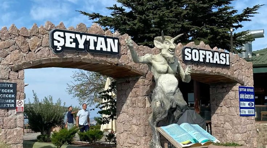 16 AĞUSTOS  2026 GÜNÜBİRLİK  AYVALIK - ŞEYTAN SOFRASI  -  CUNDA ADASI TURU